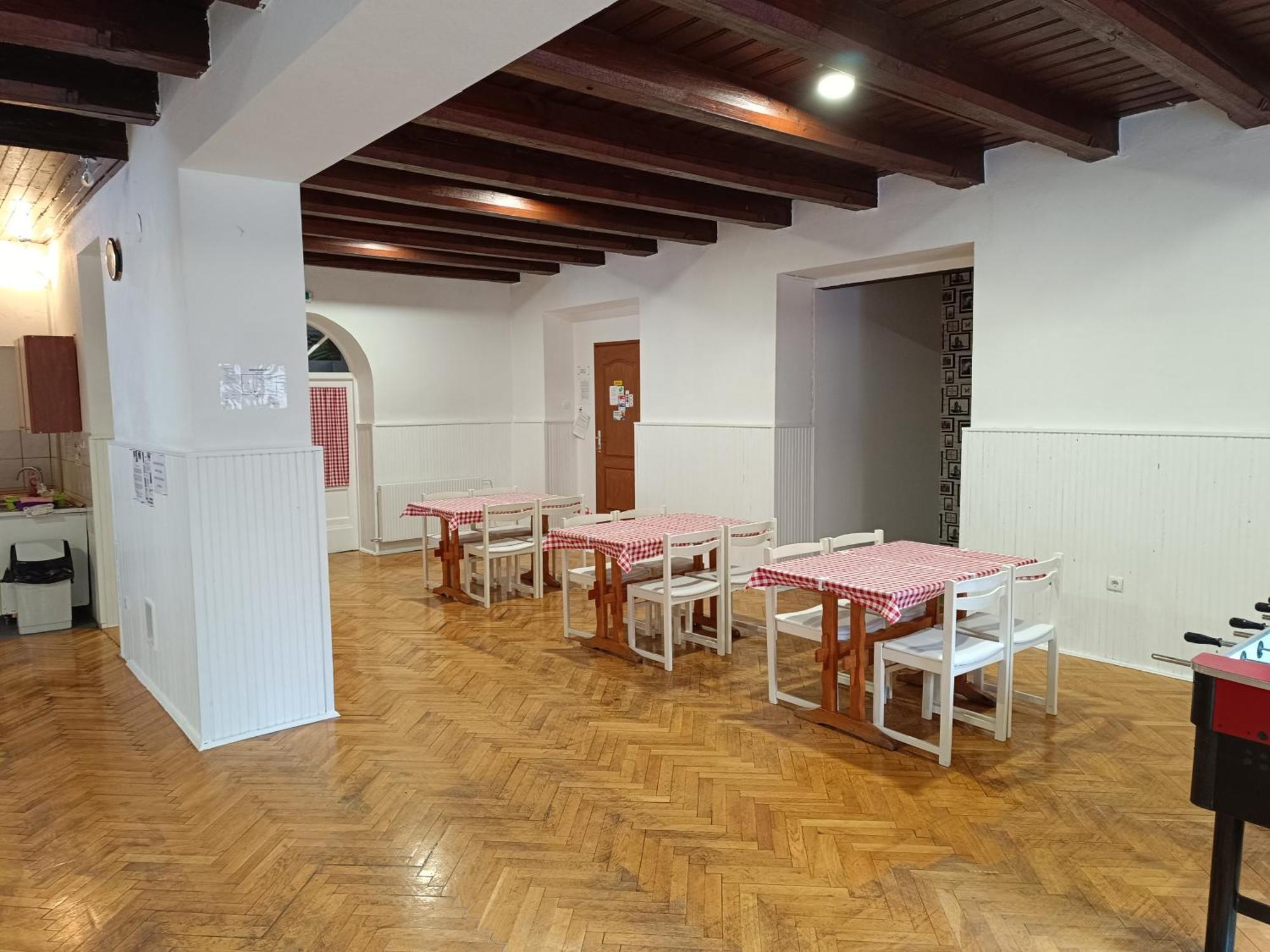 Déjá Vu Szállás&Rendezvény Zirc Extérieur photo