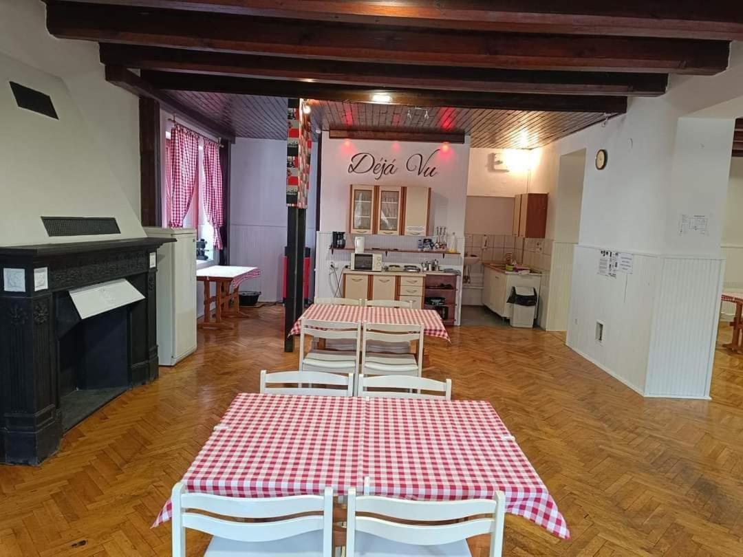 Déjá Vu Szállás&Rendezvény Zirc Extérieur photo